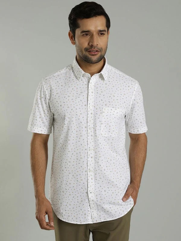 Indian Terrain Men's Regular Fit Half Sleeve All Over Print White Shirt